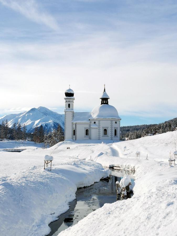 Family Friendly Chalet - Central With Beautiful Mountain Views Seefeld in Tirol Exteriör bild