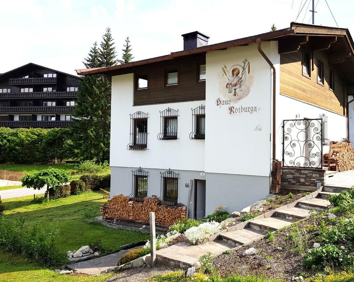 Family Friendly Chalet - Central With Beautiful Mountain Views Seefeld in Tirol Exteriör bild